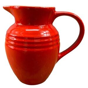 Le Creuset Stoneware creamer pitcher Serving Pitcher in Red